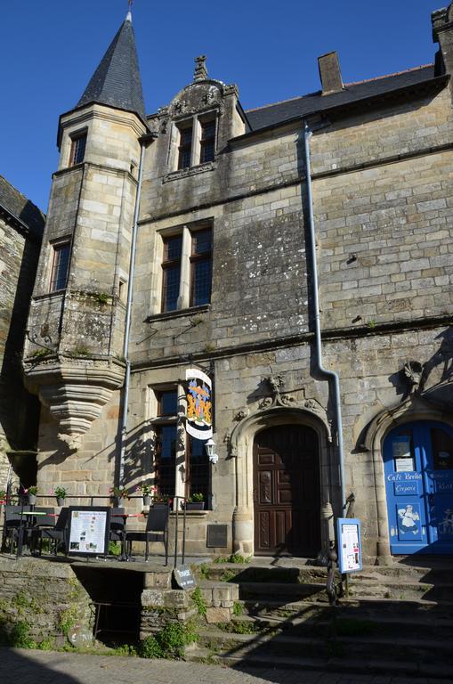 La Tour Du Lion Panzió Rochefort-en-Terre Kültér fotó