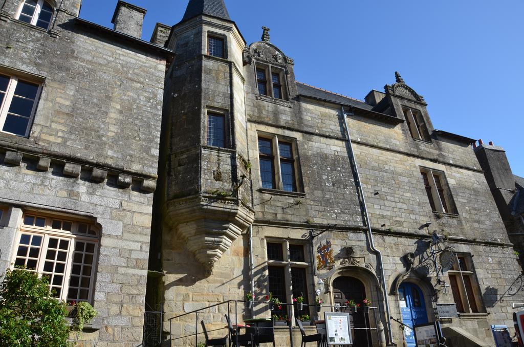 La Tour Du Lion Panzió Rochefort-en-Terre Kültér fotó